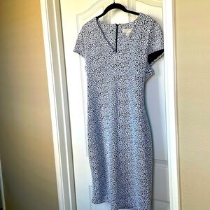 *NEW* MICHAEL KORS Dress. Tag attached. Stretchy fabric.